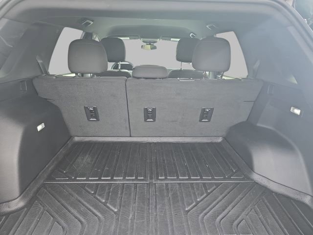 Used 2025 Chevrolet Equinox LT image 13