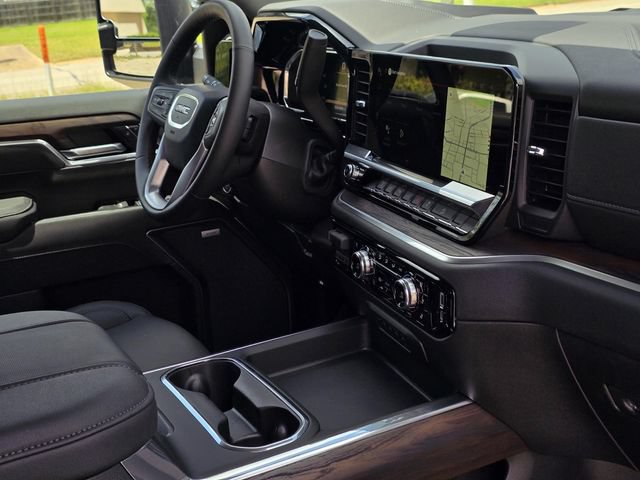 New 2026 GMC Sierra 2500 SLT AWD/4WD image 9
