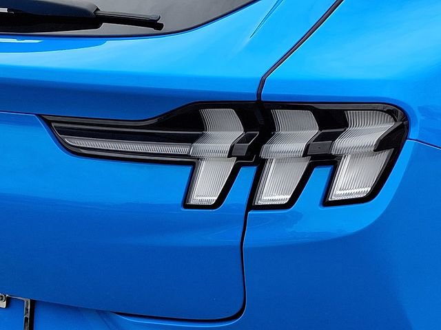 Used 2021 Ford Mustang Mach-E Premium w/ Equipment Group 301A image 12