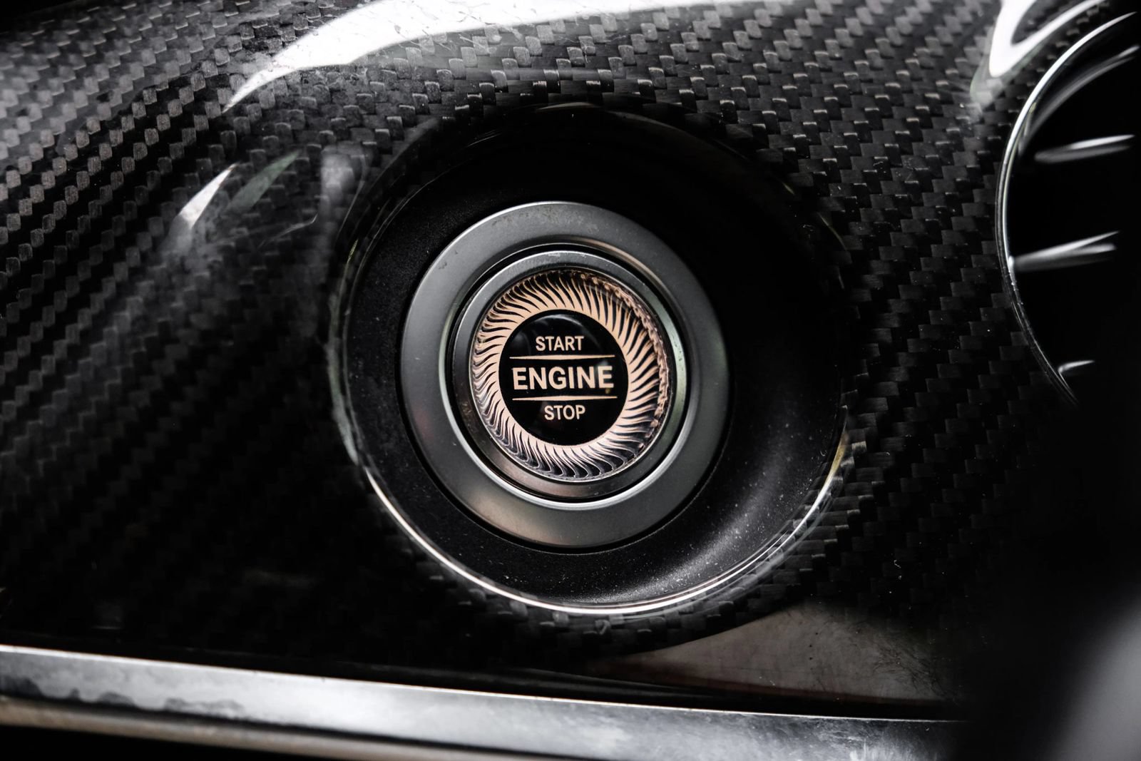 Used 2019 Mercedes-Benz S 63 AMG S 4MATIC Sedan image 24
