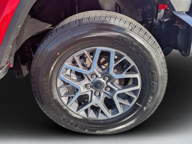 Used 2026 Jeep Wrangler Sahara image 9