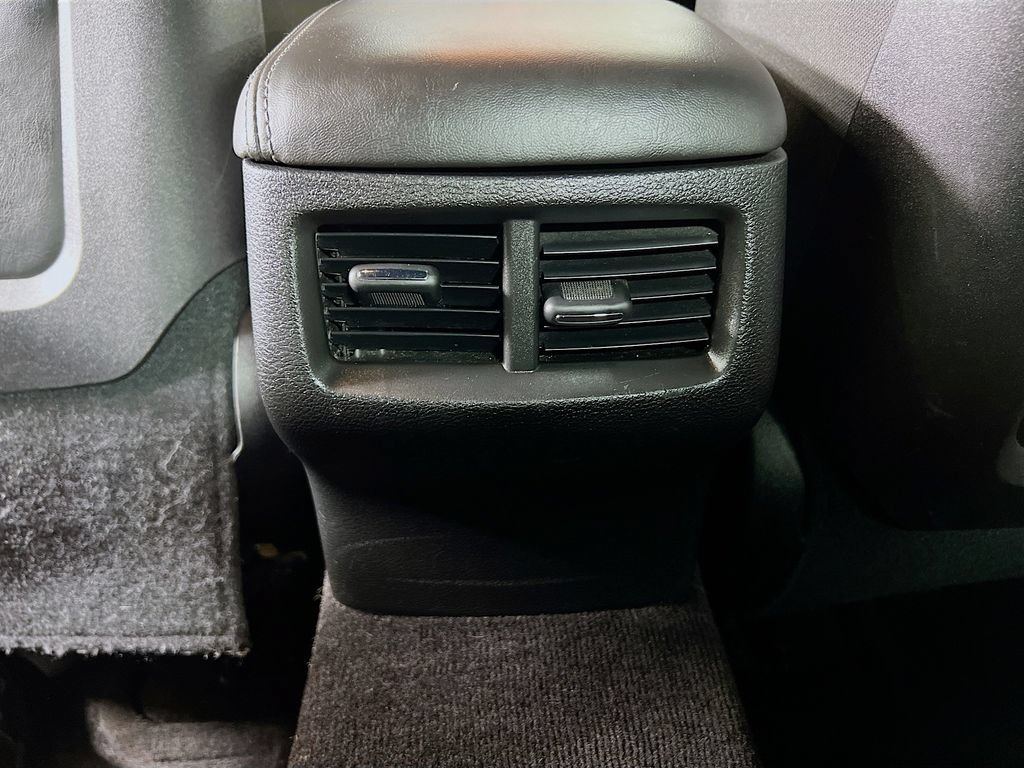 Used 2019 Dodge Challenger R/T RWD image 36