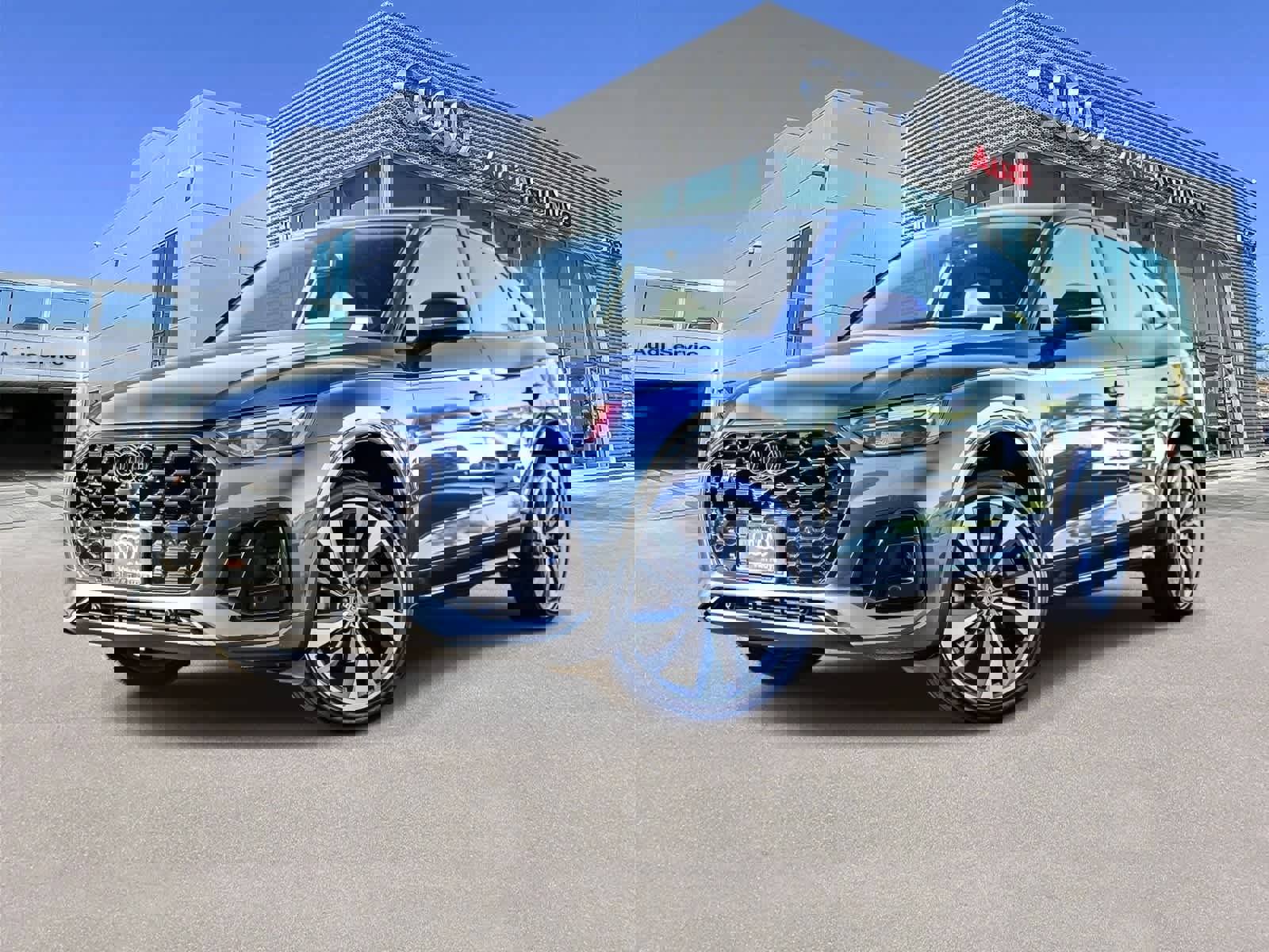 Used 2023 Audi SQ5 Premium Plus w/ Premium Plus Package video 1