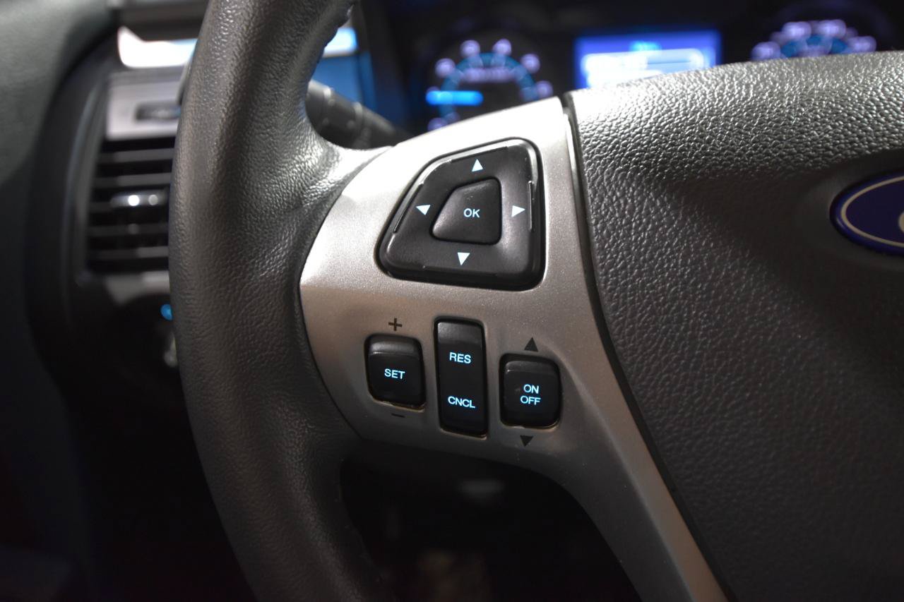 Used 2019 Ford Flex SE FWD image 12