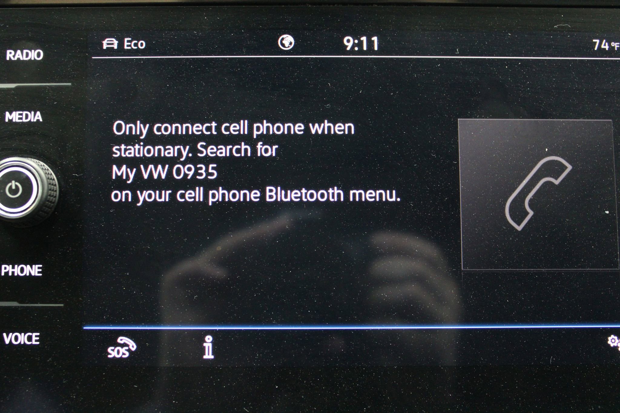 Used 2022 Volkswagen Tiguan SE R-Line image 32