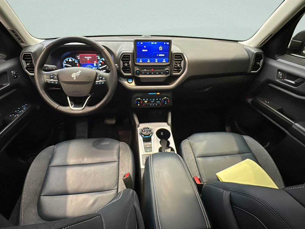 Used 2023 Ford Bronco Sport Outer Banks w/ Tech Package image 18