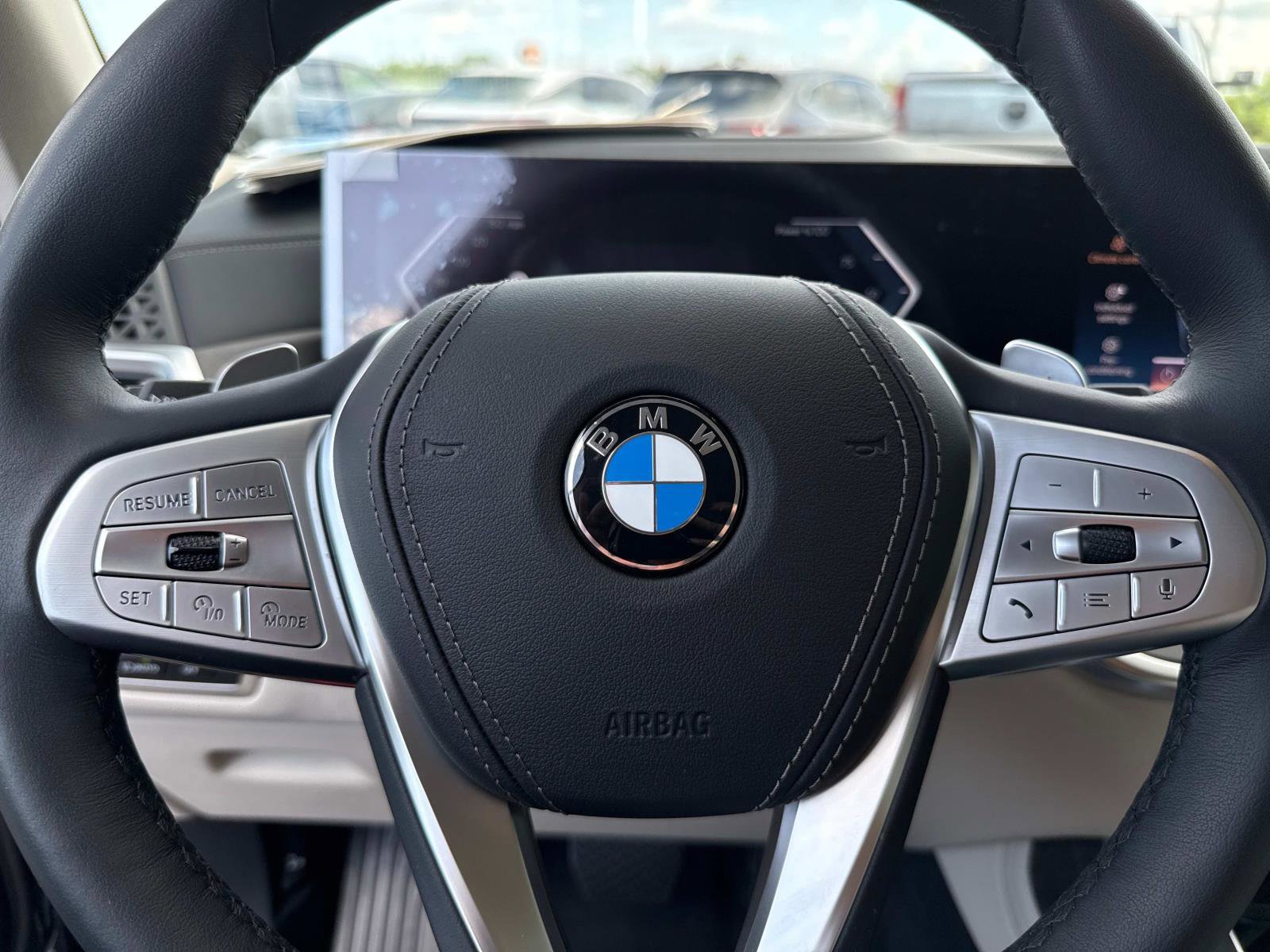 Certified 2025 BMW X7 xDrive40i w/ Premium Package image 30