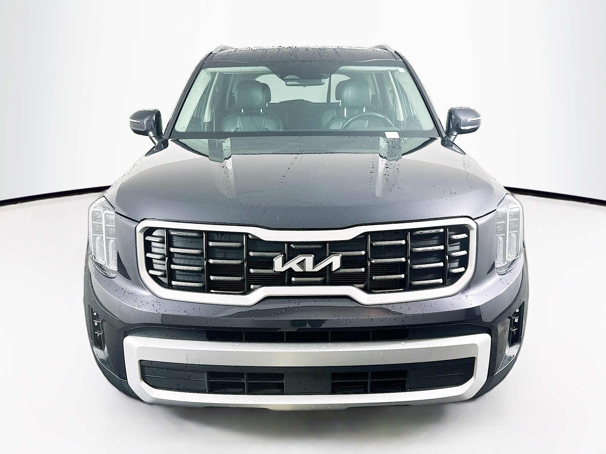 Used 2025 Kia Telluride S FWD image 2