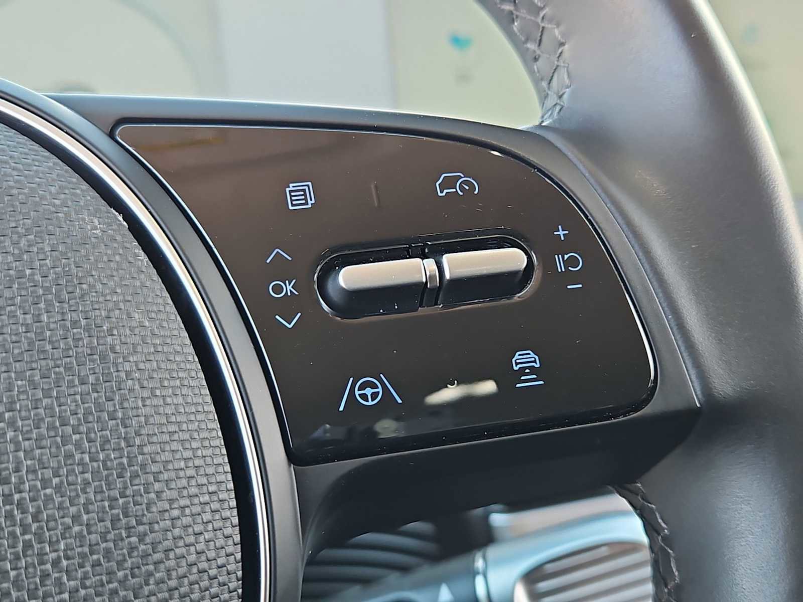 Certified 2024 Hyundai Ioniq 5 SEL image 24