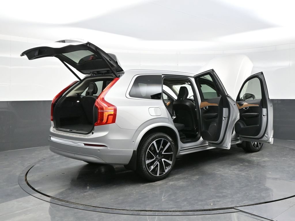 Used 2023 Volvo XC90 B6 Plus w/ Protection Package Premier AWD/4WD image 44