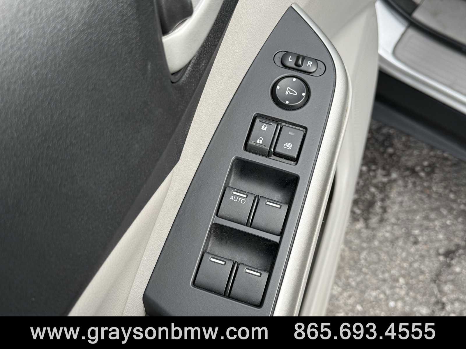 Used 2013 Honda CR-V EX-L image 24