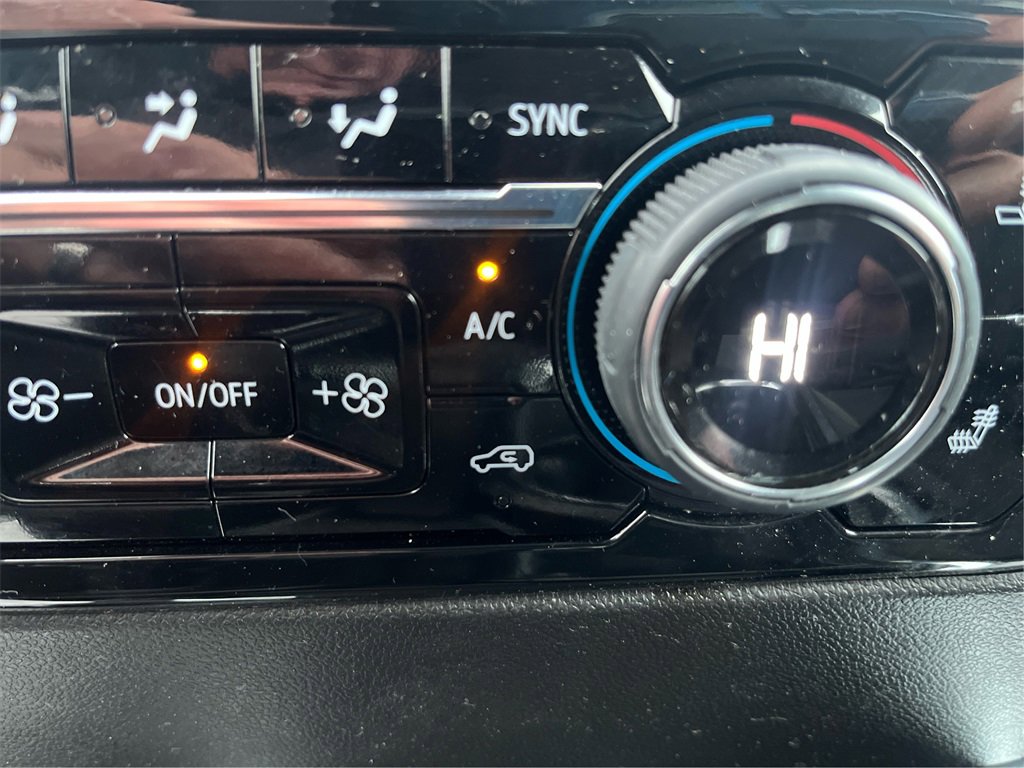 Used 2023 Chevrolet Silverado 1500 RST image 38