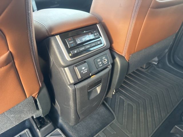 Used 2025 Subaru Ascent Touring w/ Popular Package #1 image 19