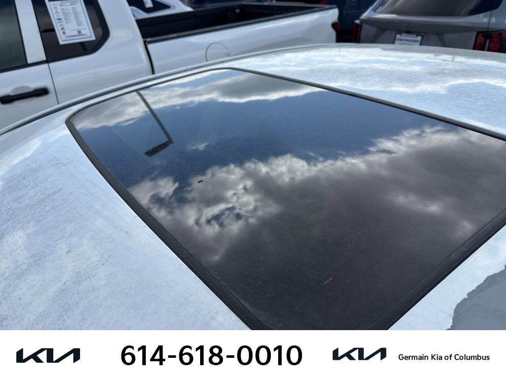 Used 2016 Toyota Corolla S image 8