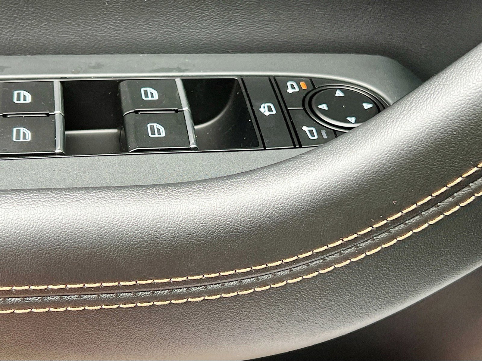 New 2026 MAZDA CX-90 Plug-In Hybrid w/Premium Sport AWD/4WD image 20