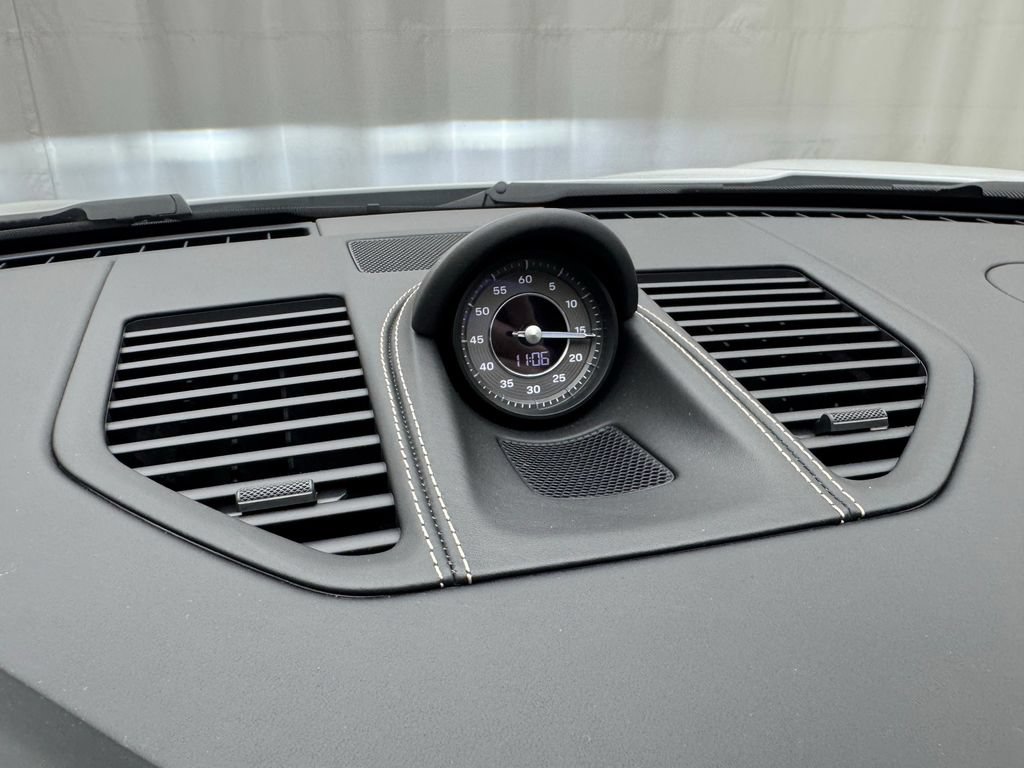 Certified 2024 Porsche 911 Turbo AWD/4WD image 35