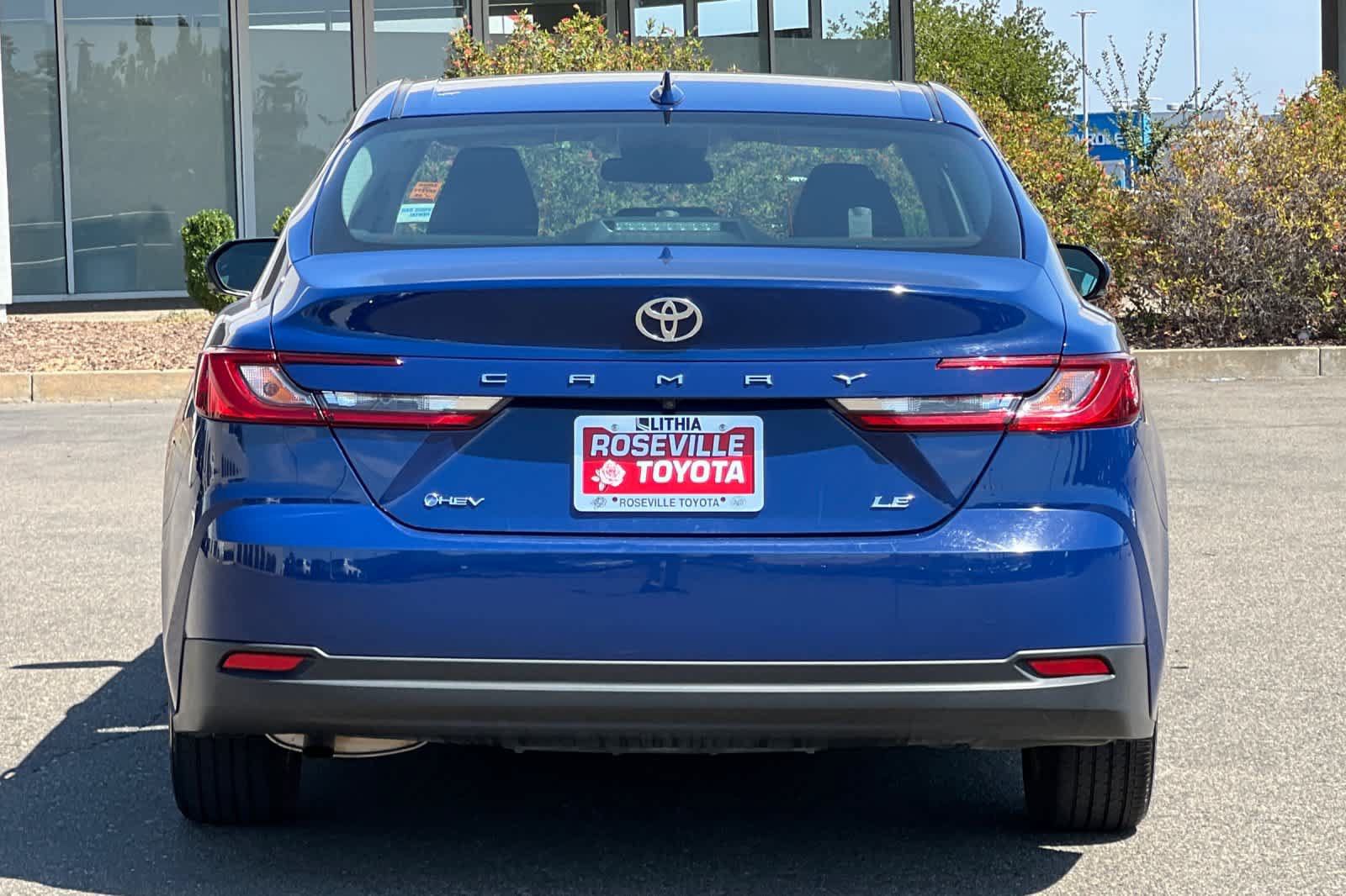 Used 2025 Toyota Camry LE FWD image 8