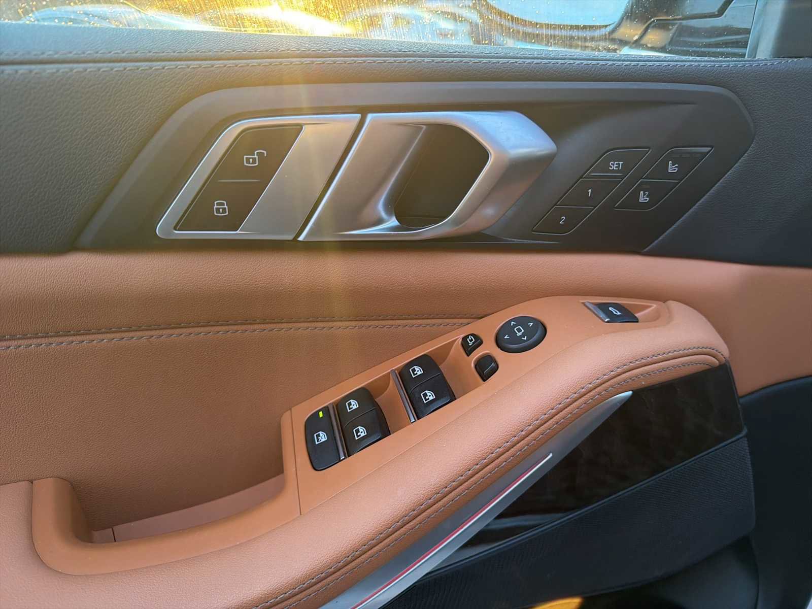 Used 2023 BMW X5 xDrive40i w/ M Sport Package image 15