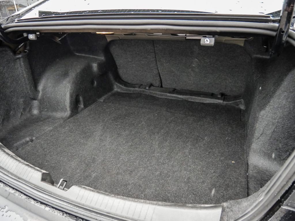 Used 2024 Chevrolet Malibu LT image 12