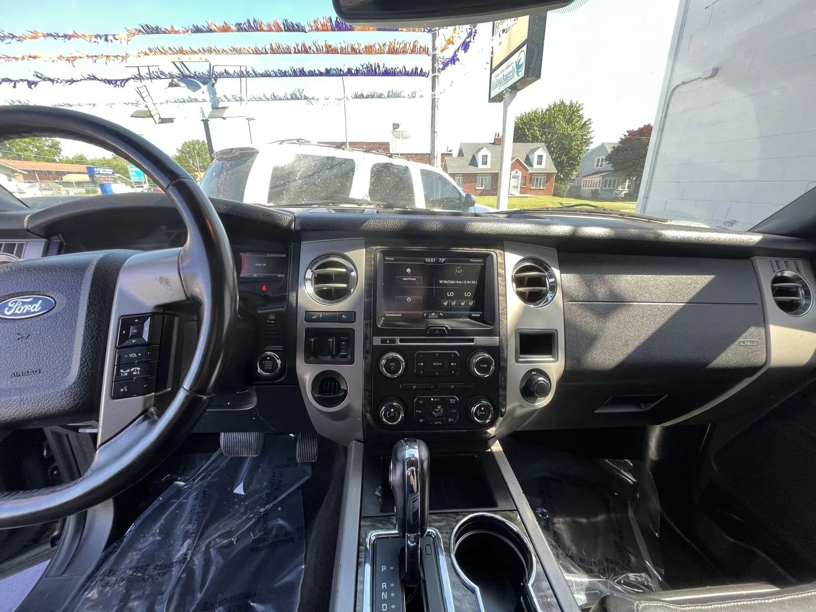 Used 2015 Ford Expedition Limited w/ Equipment Group 301A RWD image 9