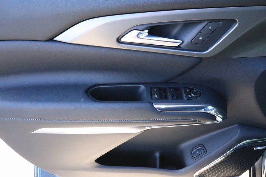 New 2026 Chevrolet Traverse LT w/ Enhanced Driving Package image 16