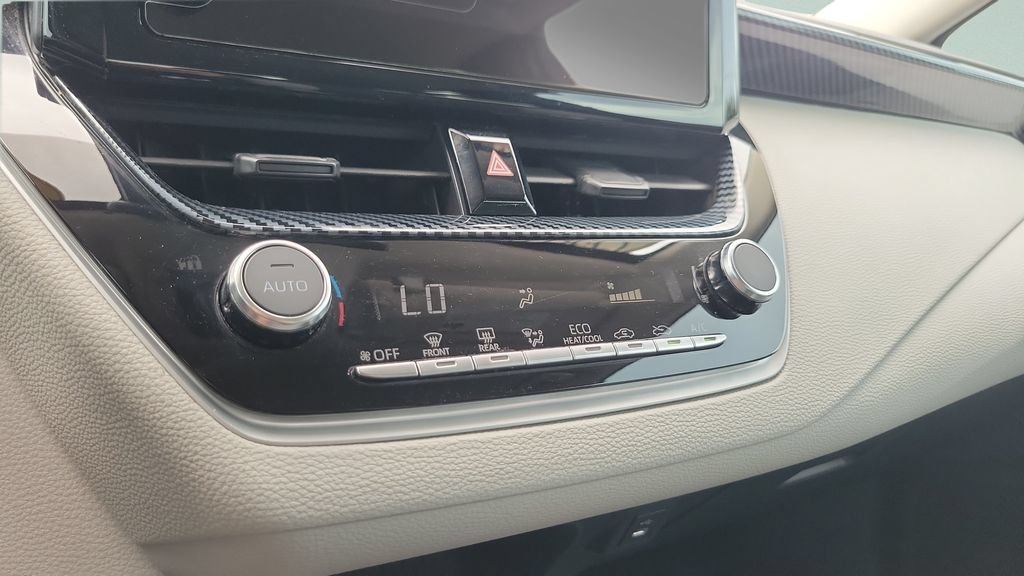 Certified 2024 Toyota Corolla LE FWD image 19