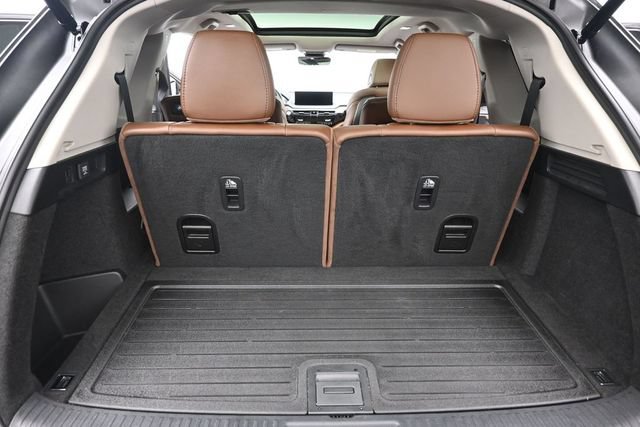 Used 2024 Acura MDX SH-AWD w/ Technology Package image 30