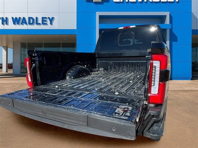 Used 2024 Ford F250 Platinum w/ Tremor Off-Road Package image 9