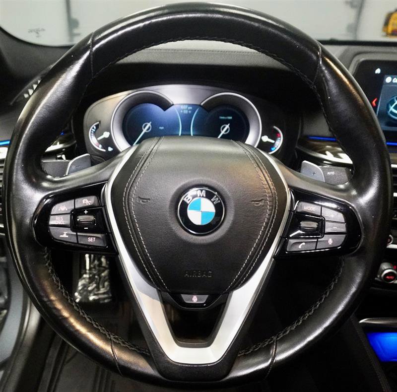 Used 2018 BMW 540i xDrive image 12
