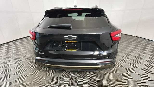 Used 2024 Chevrolet Trax ACTIV FWD image 3
