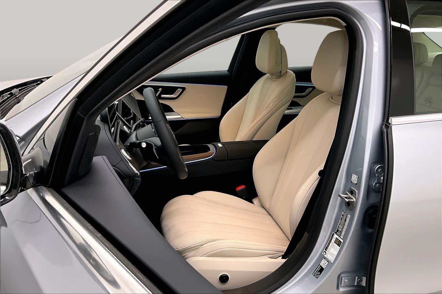 New 2026 Mercedes-Benz E 350 4MATIC Sedan image 9
