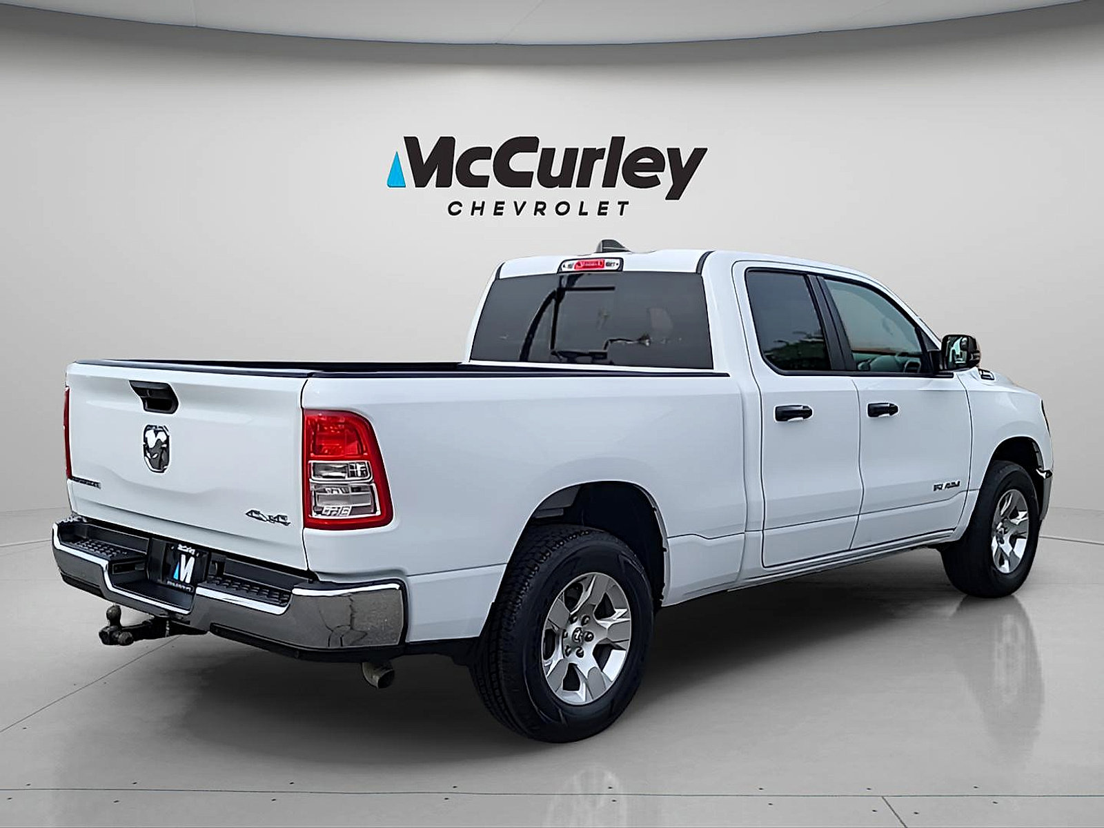 Used 2024 RAM 1500 Big Horn AWD/4WD image 7