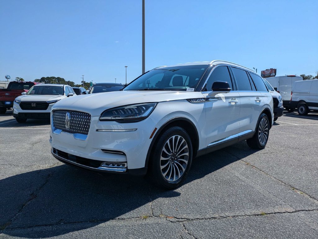Used 2020 Lincoln Aviator Reserve w/ Elements Package Plus RWD image 8