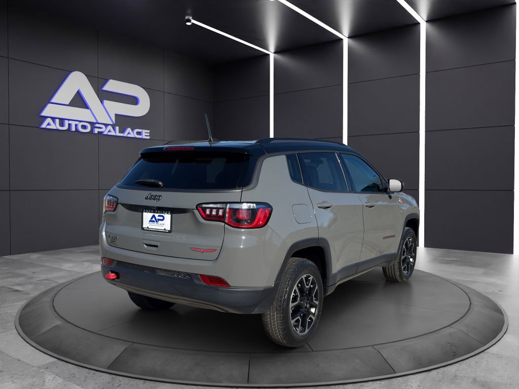 Used 2019 Jeep Compass Trailhawk w/ Cold Weather Group image 6