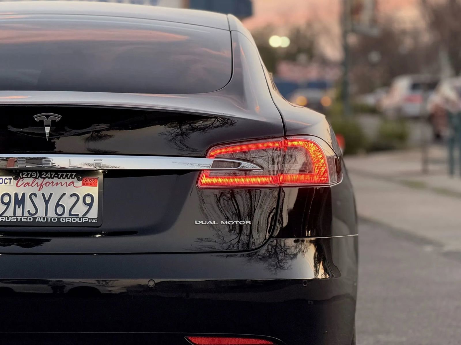 Used 2020 Tesla Model S Long Range Plus image 10