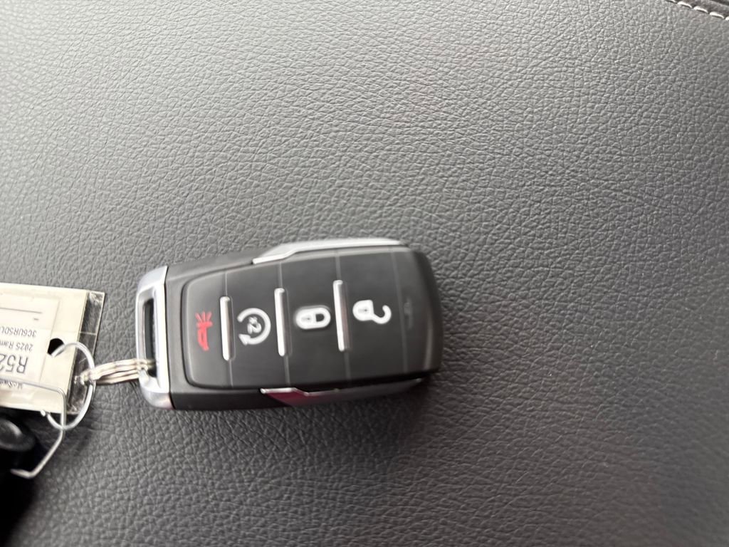 New 2025 RAM 2500 Big Horn image 29