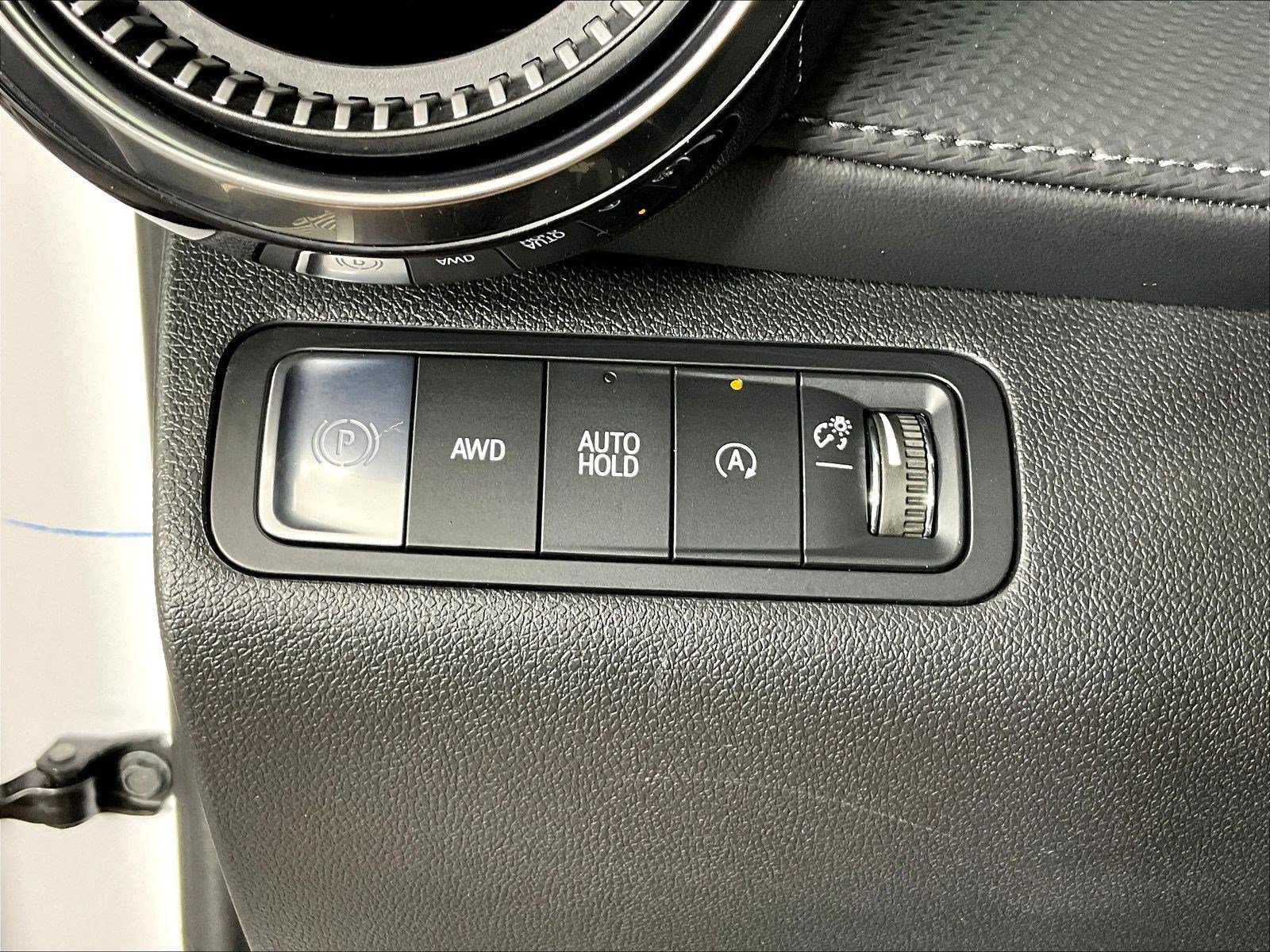 Used 2026 Chevrolet Equinox LT AWD/4WD image 36