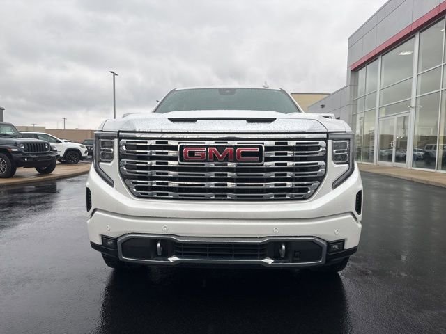 Used 2024 GMC Sierra 1500 Denali w/ Technology Package image 2