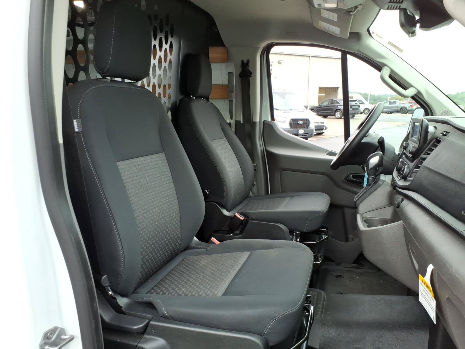 Certified 2025 Ford Transit 250 Low Roof w/ Exterior Upgrade Package RWD image 8