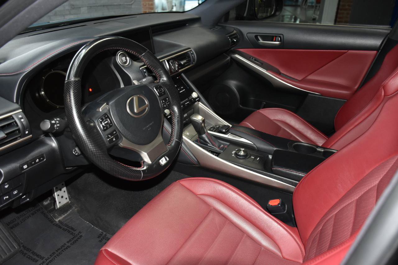 Used 2018 Lexus IS 350 AWD image 19