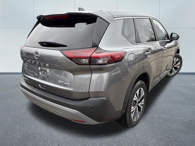 Used 2023 Nissan Rogue SV image 5