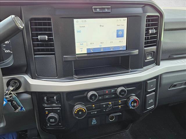 New 2026 Ford F250 XLT w/ FX4 Off-Road Package image 12