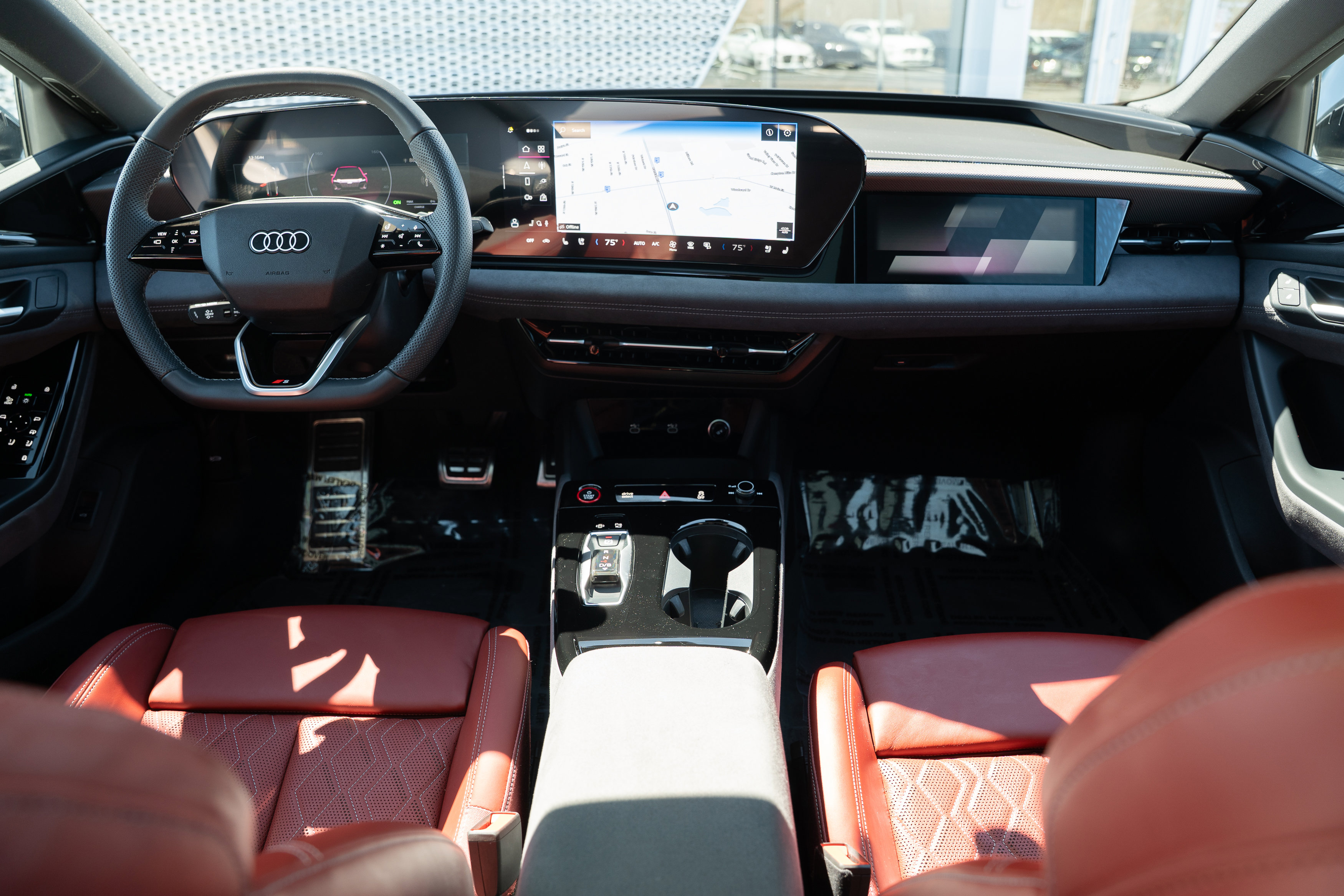 Certified 2025 Audi S6 e-tron Prestige w/ 21" Black Optic Package image 8