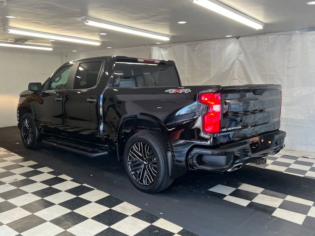 Used 2019 Chevrolet Silverado 1500 Custom w/ Custom Value Package AWD/4WD image 8