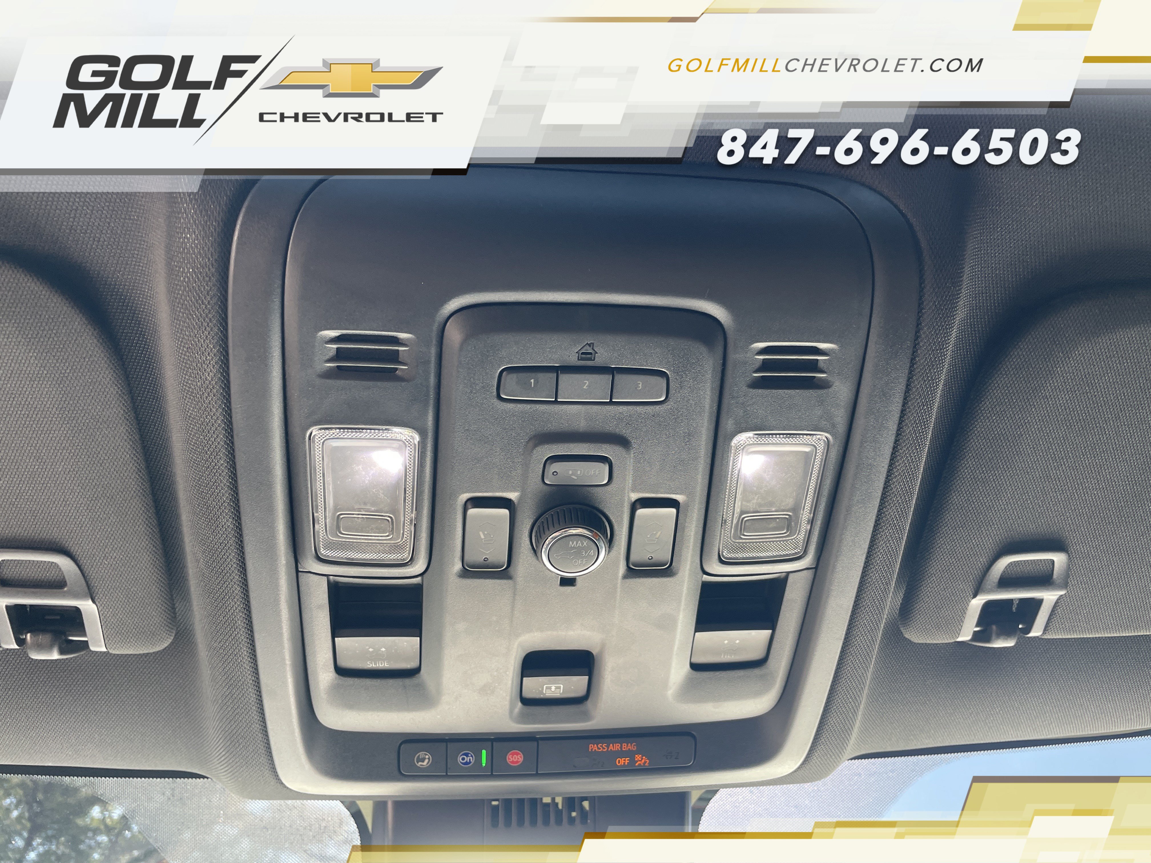 Used 2024 Chevrolet Suburban RST w/ Luxury Package AWD/4WD image 22