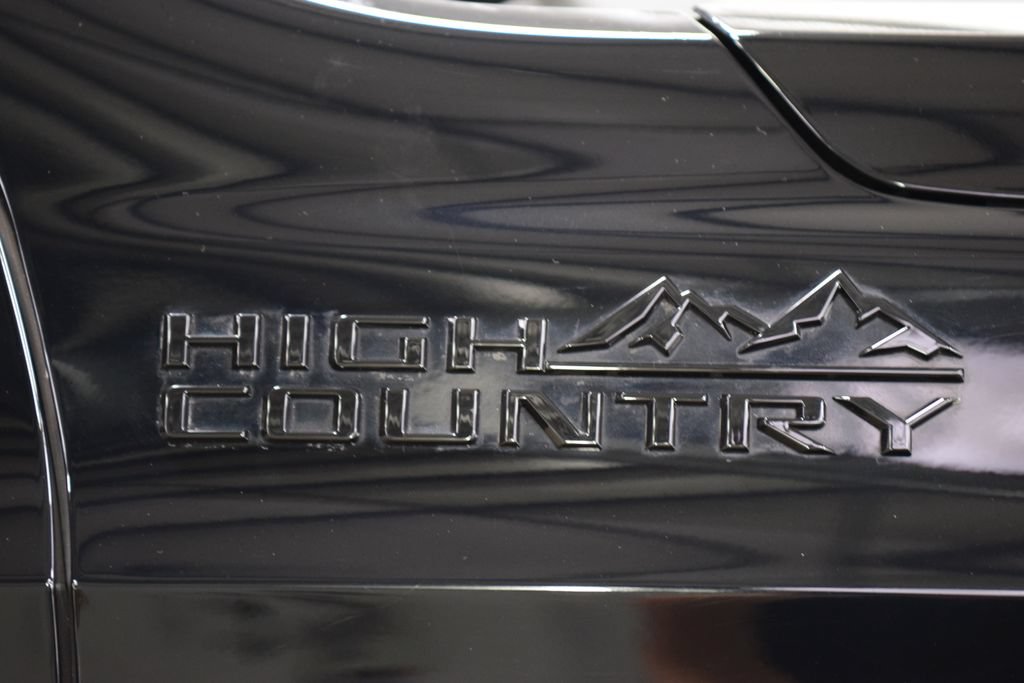 Used 2023 Chevrolet Tahoe High Country AWD/4WD image 14