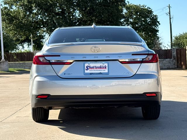 Used 2025 Toyota Camry LE w/ Convenience Package FWD image 7