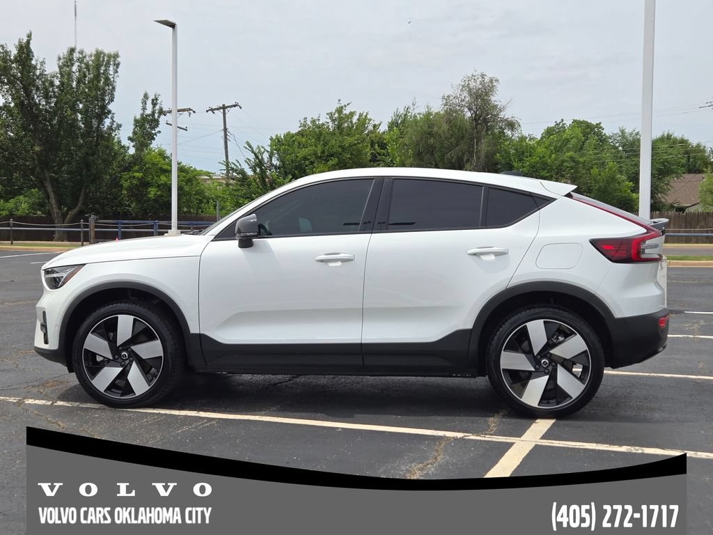 Certified 2023 Volvo C40 P8 Recharge Ultimate w/ Protection Package Premier AWD/4WD image 3