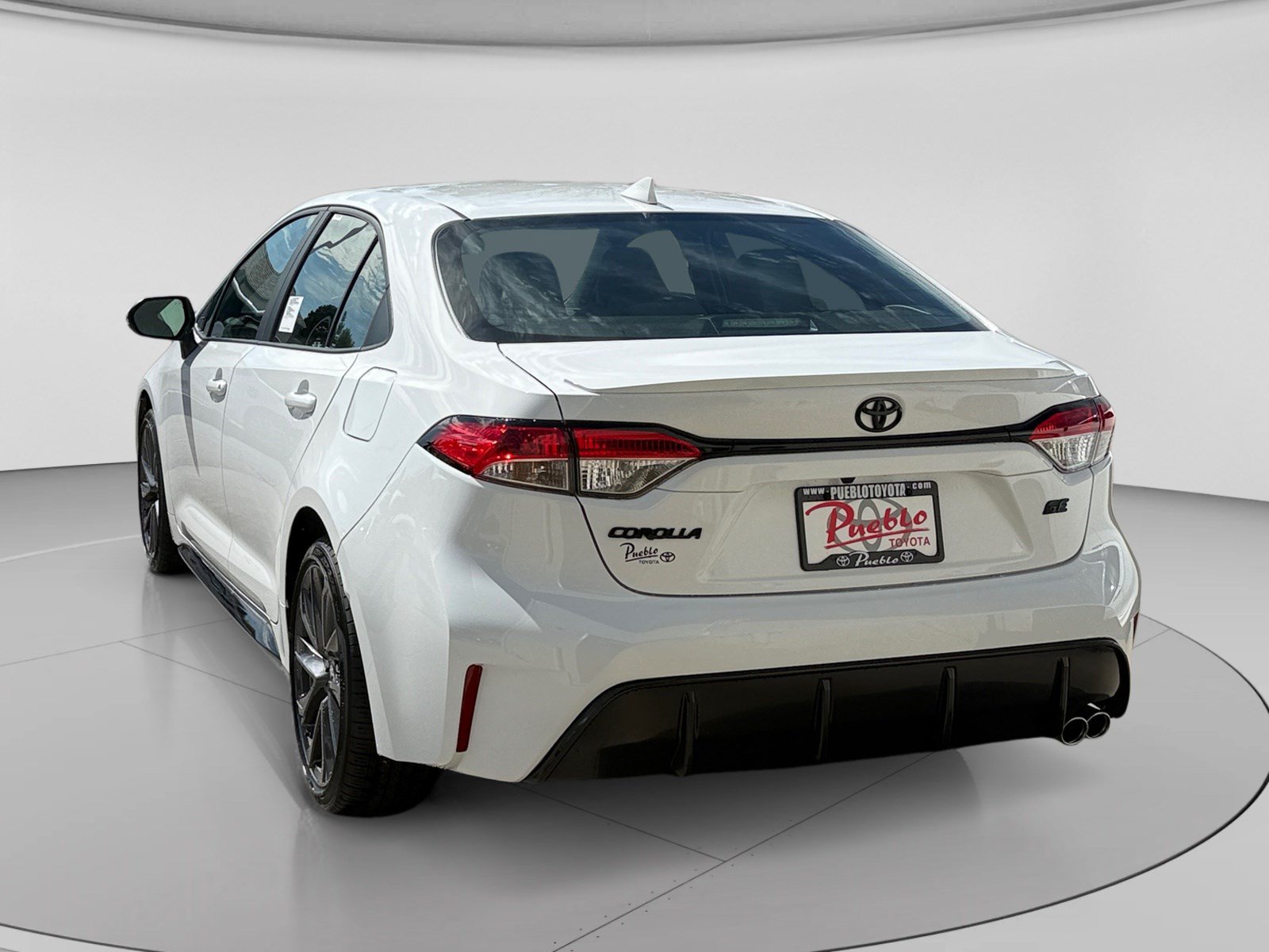 New 2026 Toyota Corolla SE FWD image 3