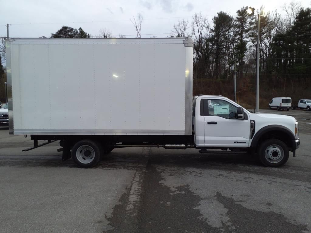 New 2024 Ford F550 2WD Regular Cab Super Duty image 2